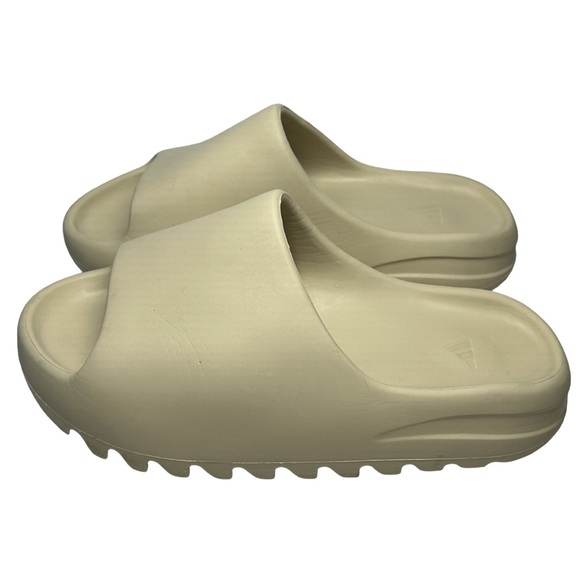 YEEZY x Adidas | Bone Slides Size 4 Sandals Slip On Sandals Shoes - Picture 4 of 14